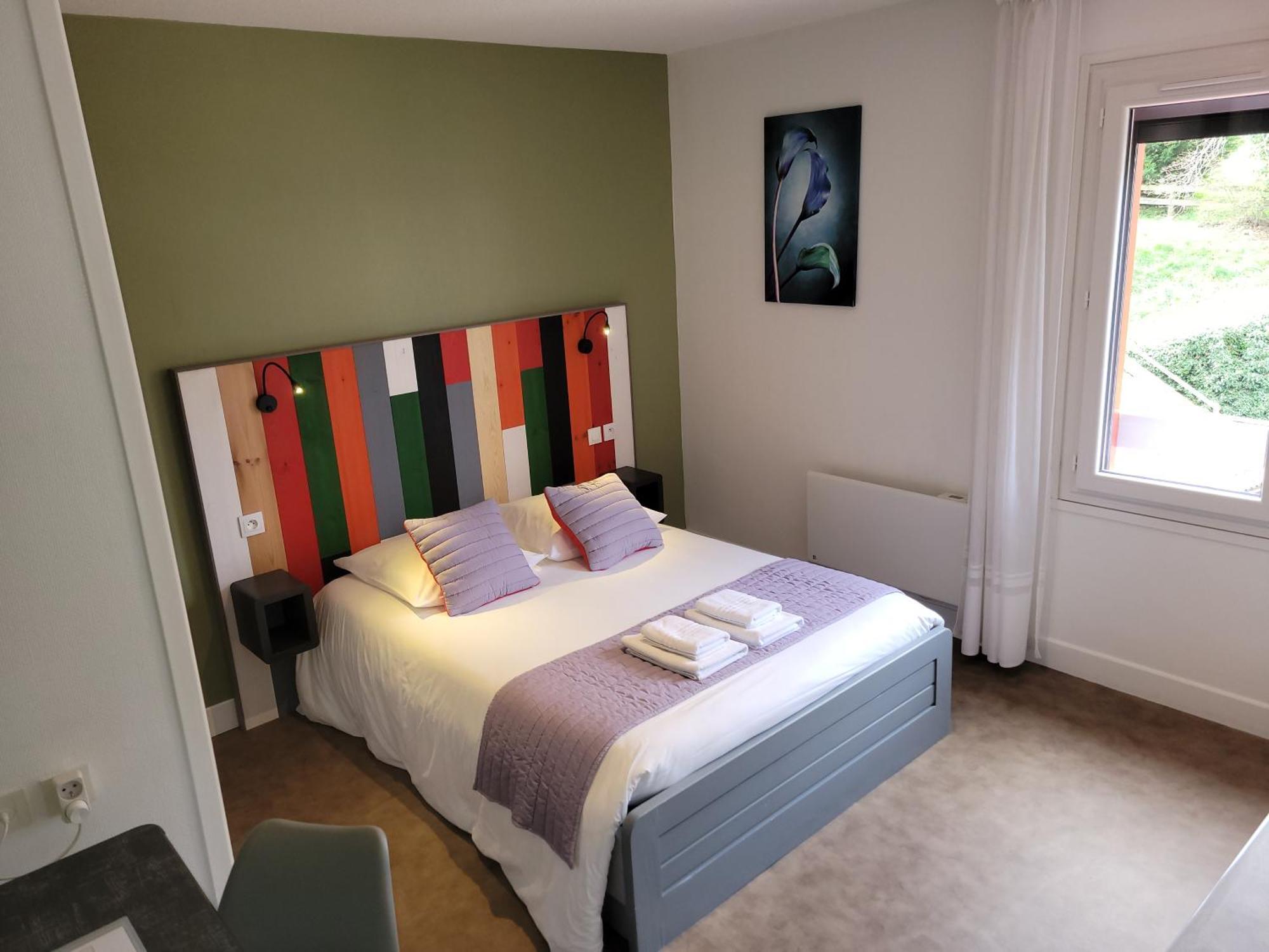 Hotel Les Rives D'allier 2*